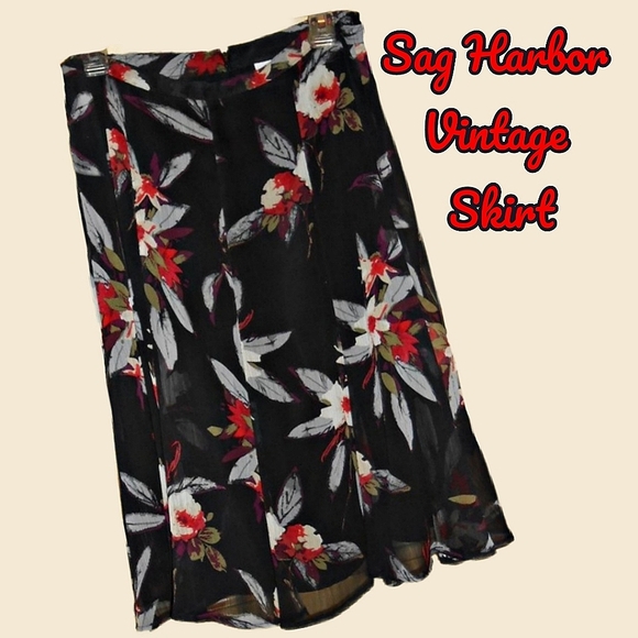 Floral Print Slenderizing Black Lined Skirt - Picture 9 of 9